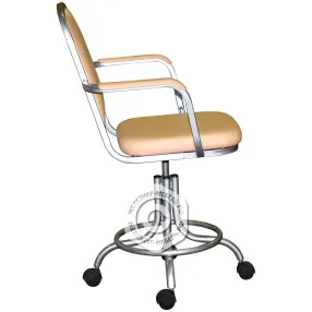 кресло на винтовой опоре кр09 с подлокотниками